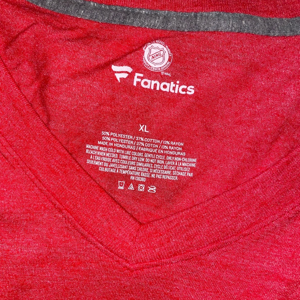 Chicago Blackhawks Fanatics Long Sleeve V-Neck T-Shirt XL